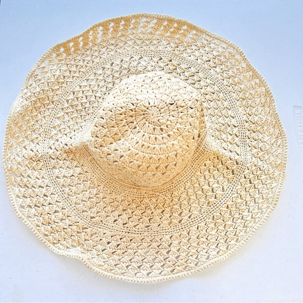 Helen Kaminski Cream Crochet Sun Hat